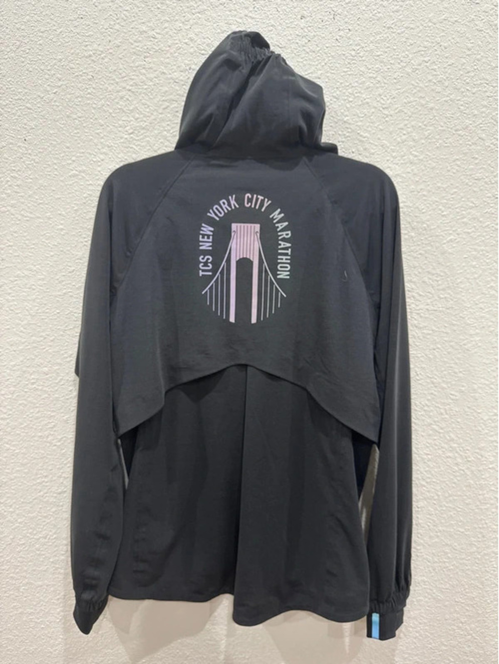 New Balance 2019 TCS New York City Marathon "Anticipate" Anorak Jacket - Picture 7 of 7